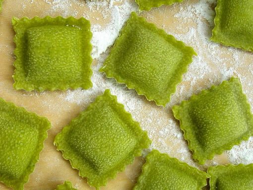 Ravioli con ricotta e spinaci